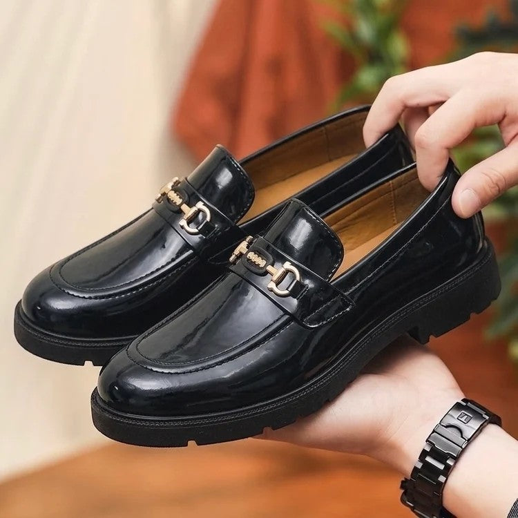 Handmade Men's Black Leather Wingtip Oxford Shoe